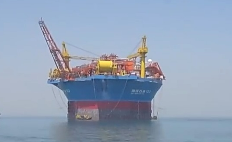 亚洲首艘圆筒型“海上油气加工厂”启运珠江口盆地