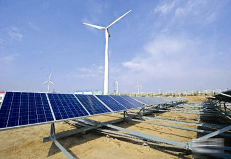 新能源投资强劲 绿色发展动能澎湃