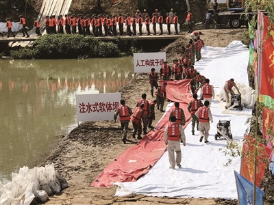 南京下月进入主汛期 15个积淹水点已改造 防汛抢险实战演练昨举行