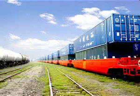 前5月铁路货运高速增长 下半年中国经济不悲观
