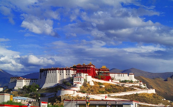 36家央企与西藏签约347个项目助力富民兴藏