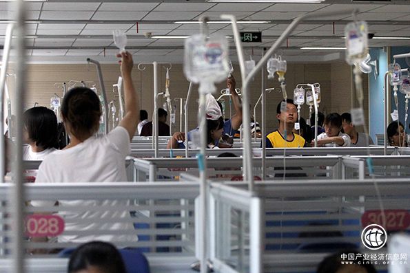 广东：基层医院输液过半是患者要求，滥用抗生素或致二重感染