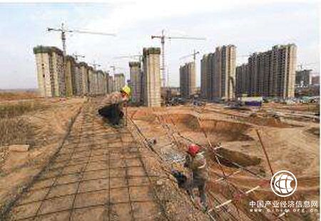 前7月中国22城市“卖地”收入同比翻番