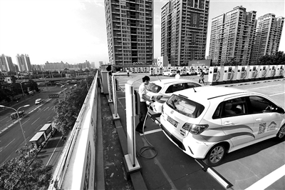北京CBD建首座空中充电站 每天可充500余辆新能源车（图）