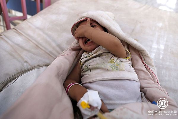 世卫组织：4月至今，也门50万人感染霍乱疫情近2千人死亡