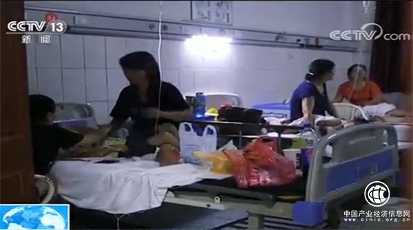南昌121名幼儿疑食物中毒：4人被控制，蛋糕店证照不全  