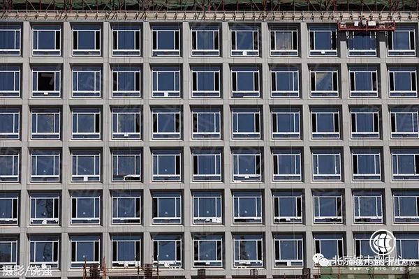 北京市政府新大楼在通州揭开面纱,年底市级机