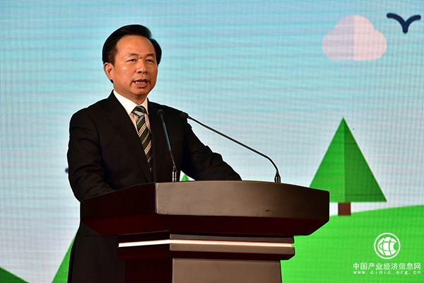 环保部部长李干杰：十八大以来美丽中国建设深入人心稳步推进