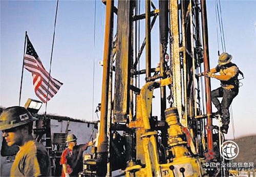 美国产油量飙升或将颠覆全球贸易格局