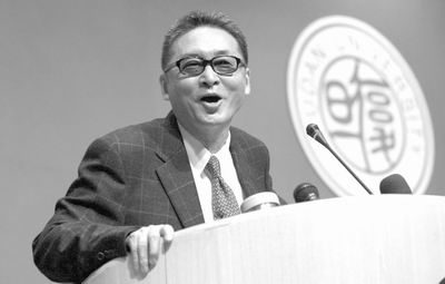 著名作家李敖去世:在暗室里,我要自造光芒