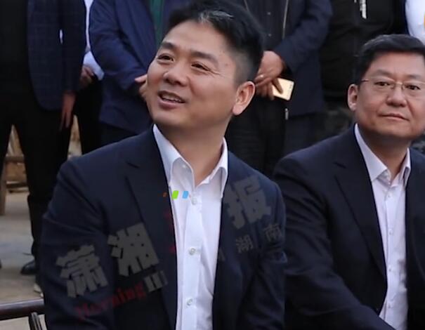 刘强东回湘潭认亲带给乡亲们一个“小礼物”：我们投资100亿