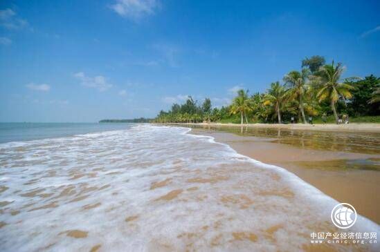 风起徐闻:海南岛模式之外的广东滨海旅游小城