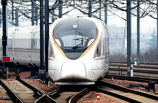 中国轨道交通装备整车产品首次出口德国