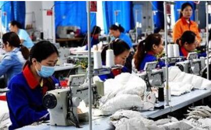 河南光山县打造羽绒产业“金名片”