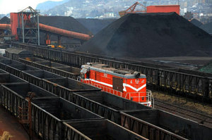 前6个月山西铁路外销煤炭量增5.1%