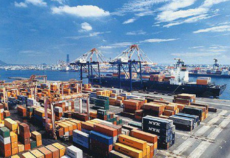 对外贸易稳中向好 质量效益稳步提升