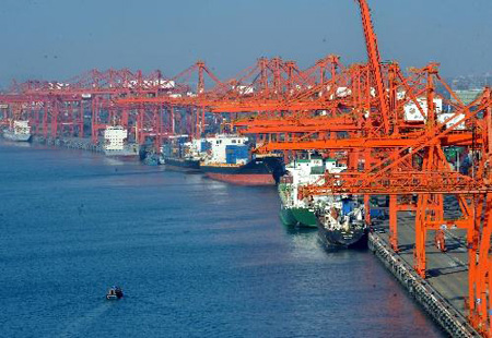 厦门港一季度完成集装箱吞吐量269.31万标箱