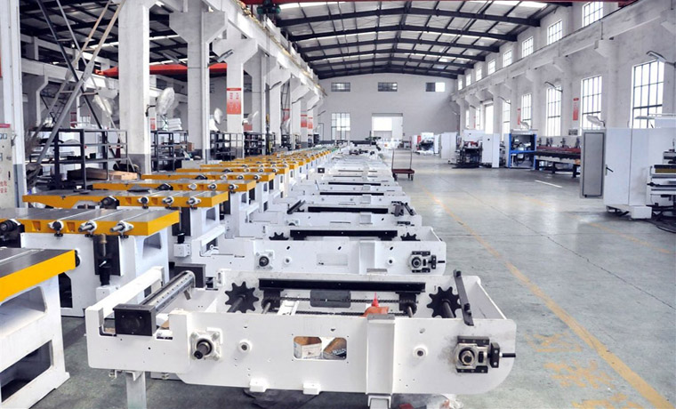 中国制造业规模连续13年居世界首位
