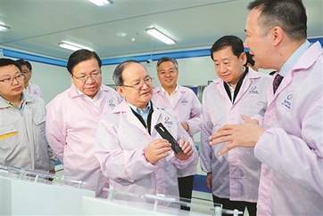这是鹿心社考察瑞声科技南宁产业园.jpg