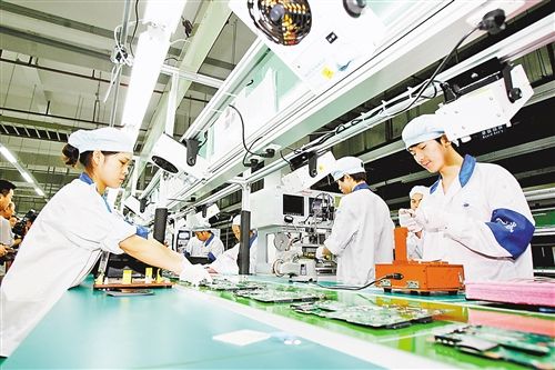 重庆：突出支柱产业稳定增长