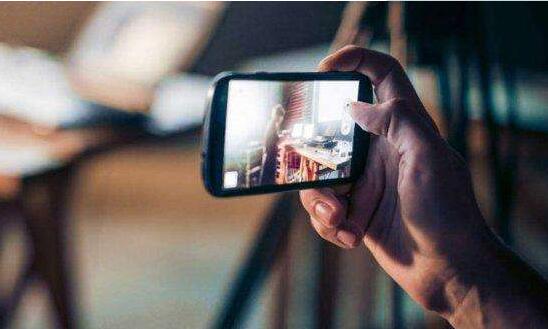 今年中国短视频MAU达8.21亿 用户使用时长首超长视频