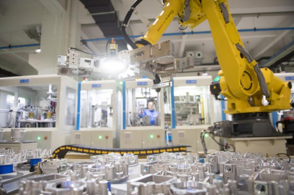 政策合力促进机器人产业蓬勃发展