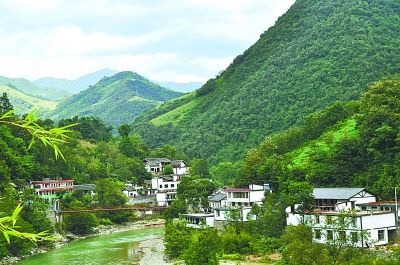 绿色吸引力 脱贫新动力——甘肃康县生态旅游助脱贫