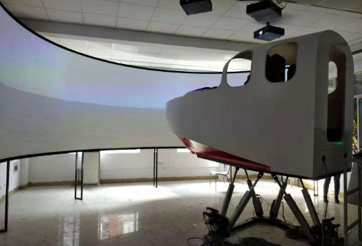 我国自主研制成功地效翼船驾控模拟实训平台