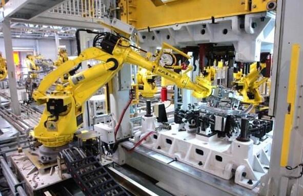 报告：全球机器人产业保持增长态势 中国成为重要推动力