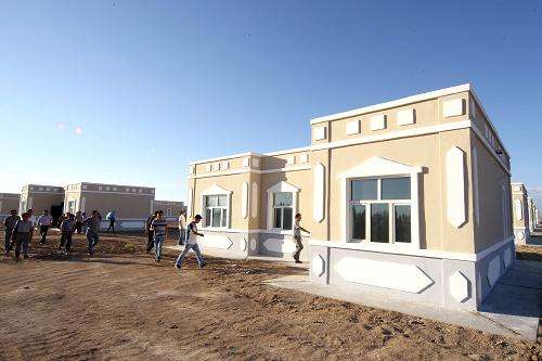 新疆推进7.5万户安居房建设 将实现农户住房安全全覆盖