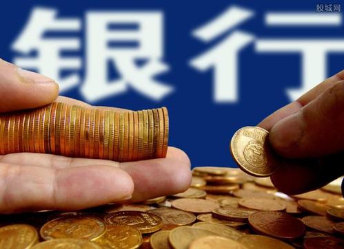 多家民营银行密集下调存款利率 未来利率或进一步走低