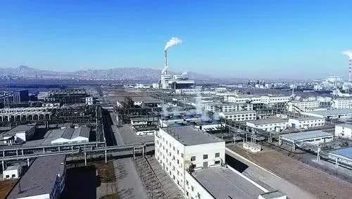 内蒙古阿拉善高新区重点项目建设忙