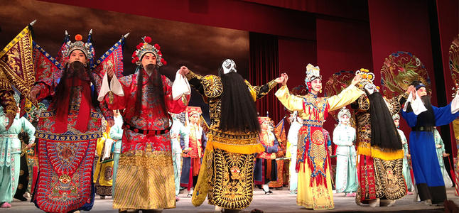 京剧是如何走进上海的？