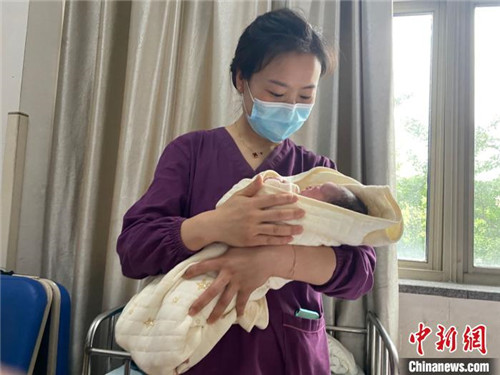 和“死神”赛跑的15分钟 浙江医生全程托举保母婴平安