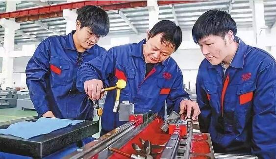 黑龙江哈尔滨：“六项工程”加速职业教育和继续教育提质增效