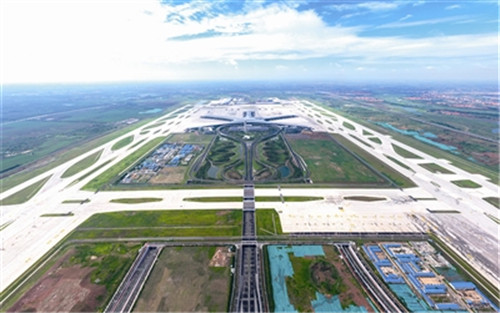 青岛胶东国际机场航拍图