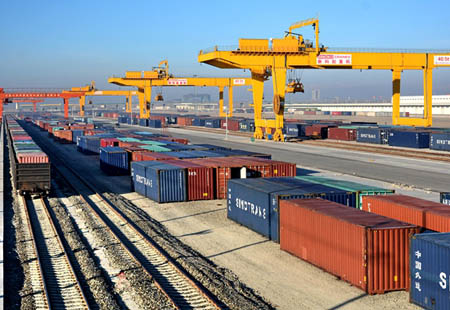 今年1-2月天津口岸进出口增速居全国前十大口岸首位