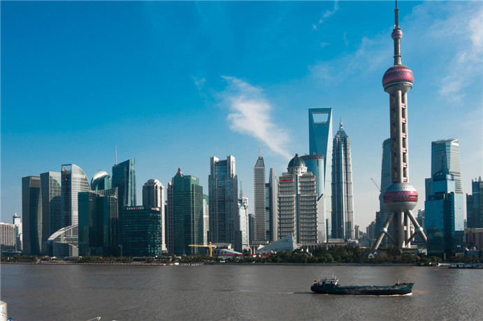 上海加入“抢人大战”保持经济活力意义深远