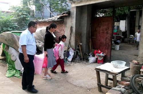 郯城县关工委孤贫儿童服务团：59个孩子，59份爱！