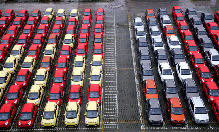 中国造车新势力 销量与股价齐飞