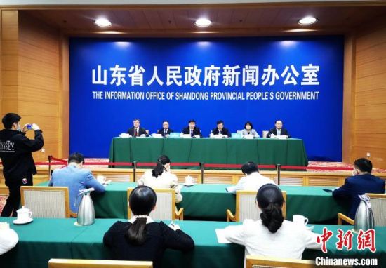 【“十三五”山东蝶变】营商环境“走新”更“走心”