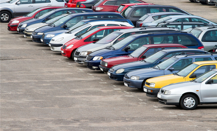 中汽协：今年前两个月，汽车销量预估同比增76.8%