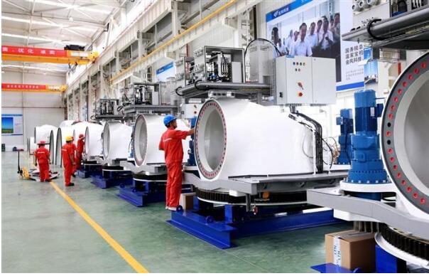 去年全球风电整机制造商新增装机容量排名前5位中中国企业占4席