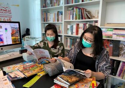 推动出版交流 万册中国图书亮相东南亚