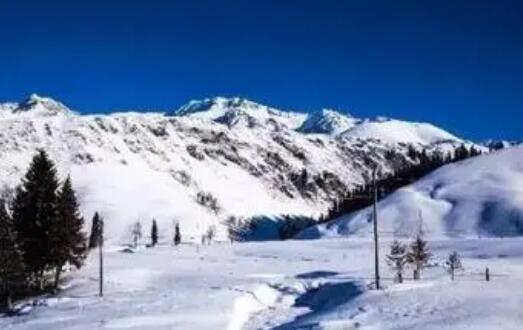 新疆推动冬季旅游实现新突破