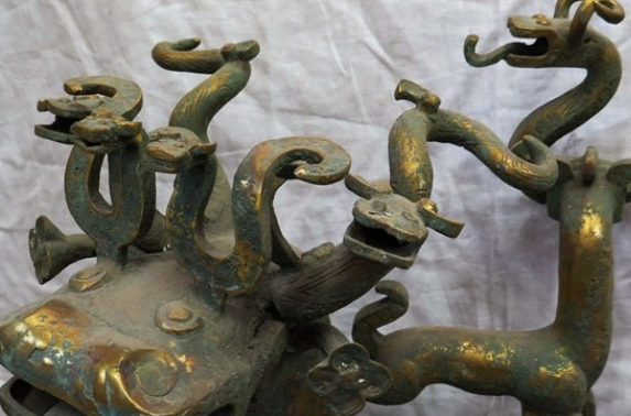 8个月74件套 重庆巫山完成鎏金青铜器抢修“手术”