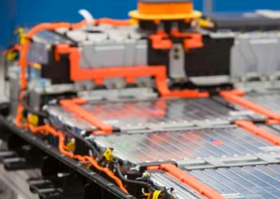 2021年全球动力电池装机量 同比增长102.18%
