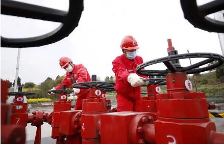 落实管理责任 提高防护能力 中国石油“五个一”活动护航职业健康