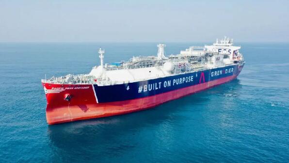 全球最大舱容99000立方超大型乙烷运输船在上海交付