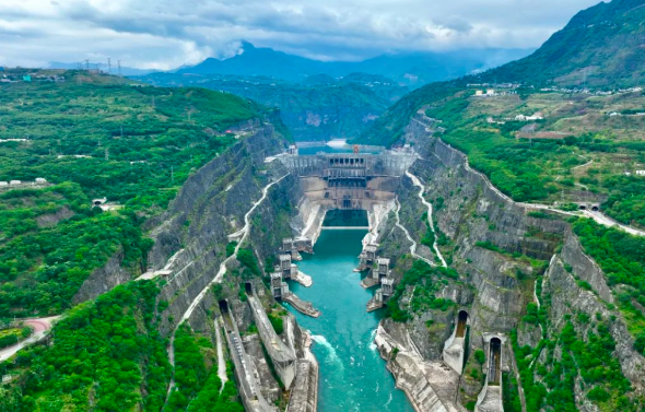 金沙江下游溪洛渡-向家坝梯级水电站累计发电量超9000亿千瓦时